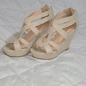 Top Moda Nude Wedges